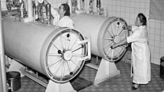 Výroba antibiotik v Roztokách 