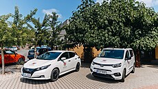 Nepodceujte eny v terénu