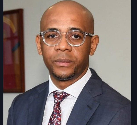 Generální �editel Národní agentury pro finan�ní vy�et�ování Rovníkové Guiney....