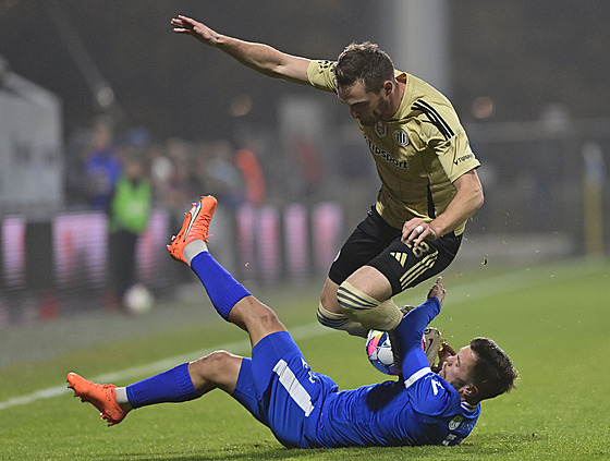 Momentka z pohárového utkání Táborsko - �eské Bud�jovice