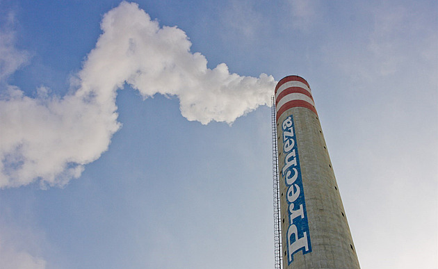 Komín chemiky Precheza Perov.