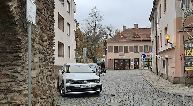 Pi hledání závad na veejném osvtlení dochází asto v uritých ástech...