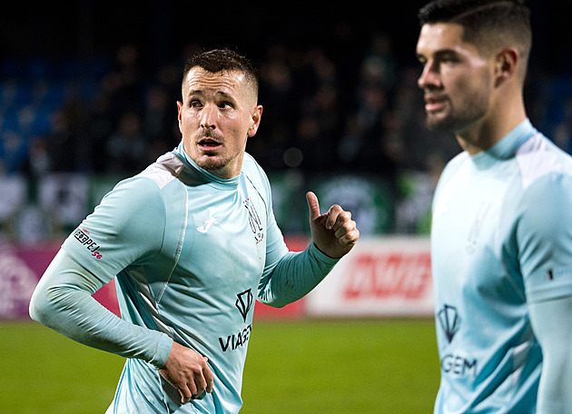 Ústecký Červenka pálí víc než bratr. Jenže Roman je z jiného světa, říká