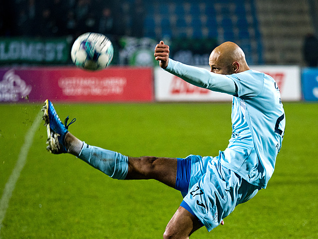 Nejdřív koncerty, pak fotbal. Ústí o Kučeru stojí. Ale sezonu nezačnu, říká raper