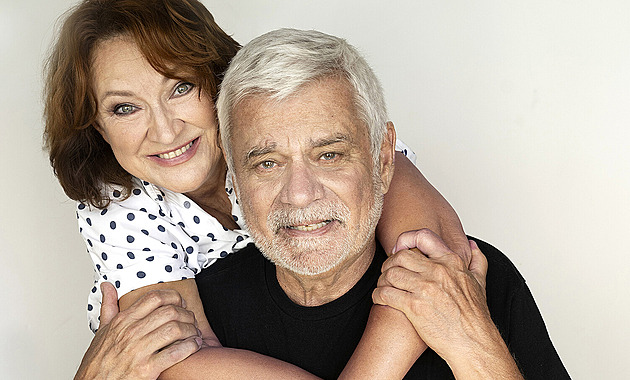 Užíváme si sami sebe, říká Zlata Adamovská o životě se svým třetím manželem