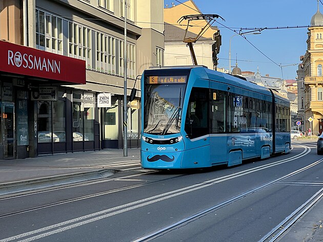 Tramvaje DPO s knry opt v rmci Movemberu t ostravsk cestujc