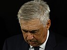 Skleslý nejlep�í trenér sv�ta. Carlo Ancelotti, kou� Realu Madrid, po domácí...