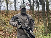 Policejní snajp�i vyrá�ejí lovit divo�áky, aby zastavili �í�ení afrického moru...