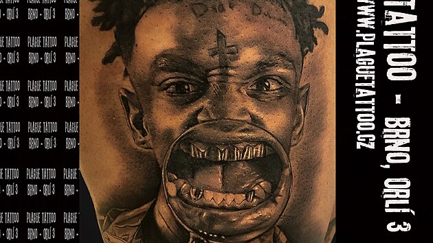 Uk�zky pr�ce brn�nsk�ho tat�ra Alberta �Doma� Domese.