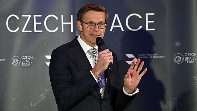 Ministr dopravy Martin Kupka tak� nav�t�vil sedm� ro�n�k festivalu kosmick�ch aktivit Czech Space Week. (4. listopadu 2024)