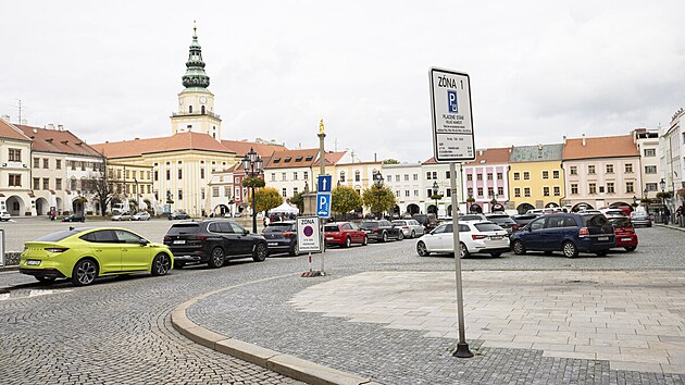 Krom��� roz���ila parkovac� z�nu v centru m�sta. (��jen 2024)