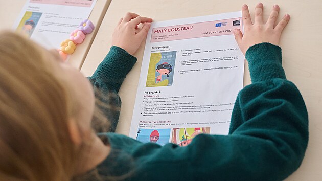 Zl�nsk� filmov� festival spustil streamovac� platformu Zl�n Fest Screen ur�enou pro �koly. Vyzkou�eli si v Z� Jinotaj ve zl�nsk� ��sti Kudlov. (listopad 2024)