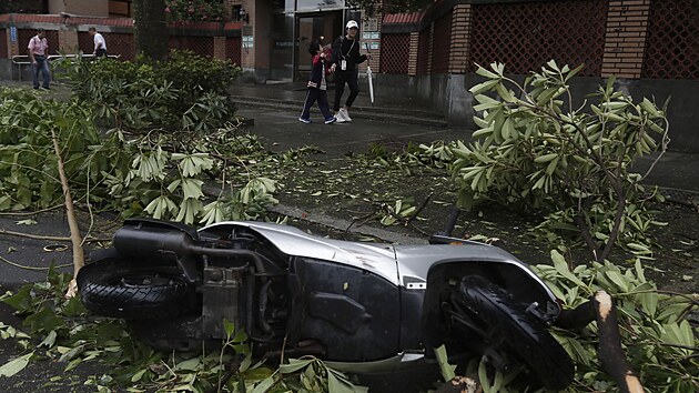 Tchaj-wan zas�hl tajfun Kong-rey. (1. listopadu 2024)