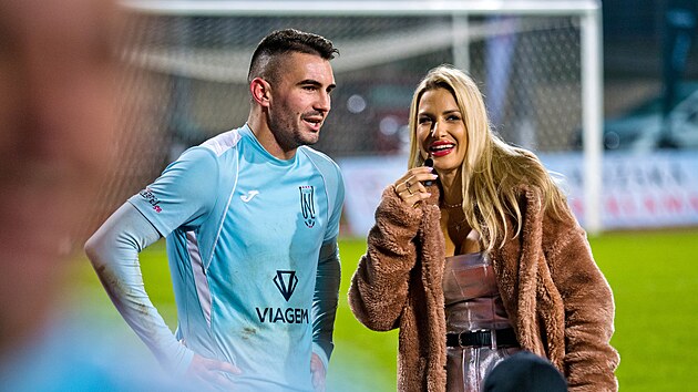 �st� nad Labem, 2. 11. 2024, FK Viagem �st� nad Labem - Ban�k Most - Sou�, t�et� fotbalov� liga. Dom�c� Ond�ej �e�ulka a T��a Bystro�ov�, kter� ho zpov�d�.