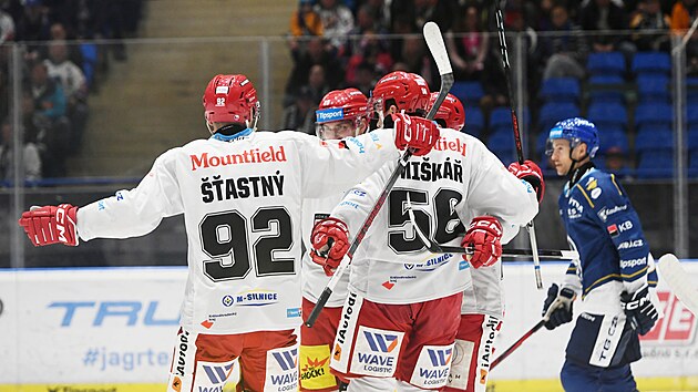 Hokejist� Hradce Kr�lov� slav� g�l.