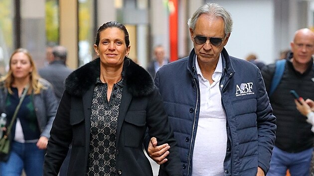 Andrea Bocelli s man�elkou Veronicou Bertiovou (New York, 29. ��jna 2024)