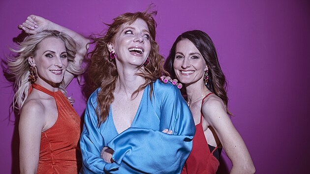 Kateřina Brzobohatá, Radana Labajová a Nikola Šobichová z kapely Holki (2024)