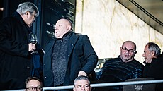 Miroslav Jansta, Petr Fousek (p�edseda FA�R), Miroslav Pelta na zápase Sparty s...