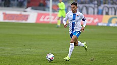 Ewerton z Baníku Ostrava b�hem zápasu s pra�skou Duklou.