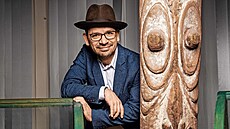 Nemyslím si, e je válka nco, co by nám bylo vrozeno. Zárove ale není...