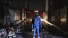 Zakládání domobran, uli�ních výbor� a sdru�ení obyvatel je reakcí ve�ejnosti na...