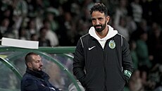 Portugalský trenér Rúben Amorim b�hem utkání Sportingu Lisabon.