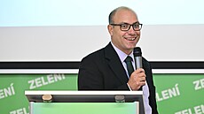 Nový spolup�edseda Strany Zelených Mat�j Pomaha� (2. listopadu 2024)