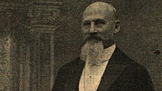 August Hager se výrazn� zaslou�il o výstavbu �umperského �pitálu otev�eného v...