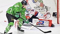 Tomá� Fo�t zakon�uje na Romana Willa.