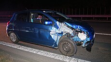 Nehoda u Palonína, p�i které na dálnici nabourala opilá �idi�ka do Karoqu.