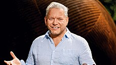 Jako dít málem skonil ve zvlátní kole, ale pozdji získal pedagogické...