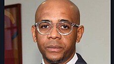 Generální �editel Národní agentury pro finan�ní vy�et�ování Rovníkové Guiney....