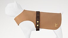 Tento oble�ek pro psy má být vod�odolný.