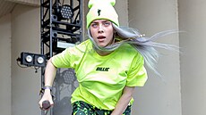 Billie Eilish svým tri�kem vytroubila do sv�ta, �e se hlásí ke spratkovskému...