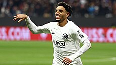 �to�n�k Frankfurtu Omar Marm�� slav� g�l do s�t� Slavie.