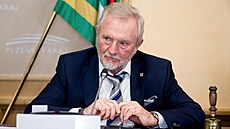 Ustavující zastupitelstvo Plze�ského kraje. Na snímku nám�stek pro �kolství a...