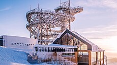 Zimní Stezka v oblacích na Dolní Morav�. Otev�ená je náv�t�vník�m i v zim�