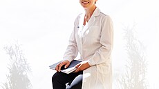 Eva D�evínková studovala na II. léka�ské fakult� UK v Praze. N�kolik let...