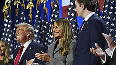 Donald Trump, Melania Trumpová a Barron Trump ve West Palm Beach (6. listopadu...