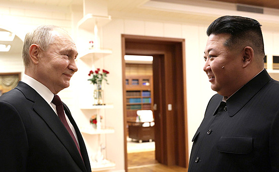 Ruský vládce Vladimir Putin se severokorejským diktátorem Kim ong-unem