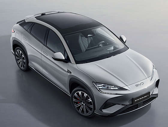 BYD Sealion 7