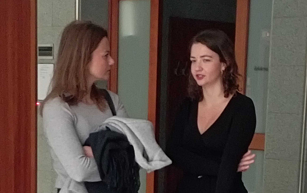 Marcela Lésková (vlevo) se svou obhájkyní u M�stského soudu v Brn� (11....