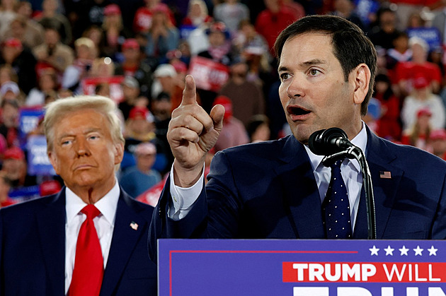 Trump zase všem vypálil rybník. Proč si za ministra zahraničí vybral bojovného Rubia?