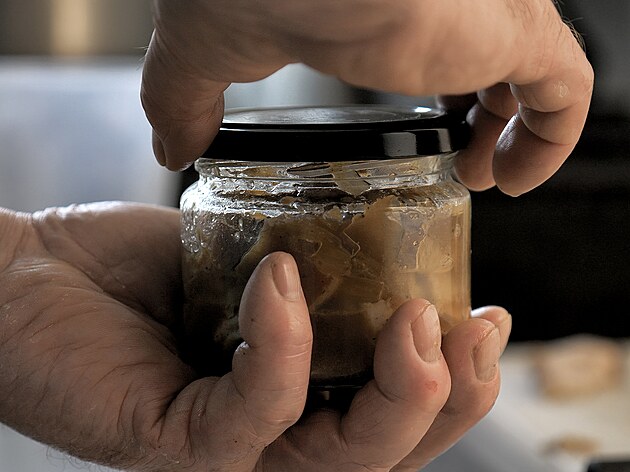 Pot�en� ve skle: Ve dvou se to l�pe t�hne, ��kaj� o �sp�n�m podnik�n� man�el�...