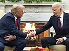 Prezident Joe Biden se setkává s nov zvoleným prezidentem Donaldem Trumpem v...