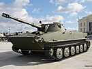 Lehký sov�tský tank PT-76. Také on putoval ze studií Mosfilmu do rukou...