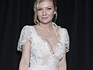 Jako by nezestárla ani o den. Kirsten Dunstová v roce 2017 na akci klenotnictví...