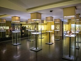 Název bogotského Muzea zlata v ni�em nel�e. Z celkem 34 000 zdej�ích exponát� �...