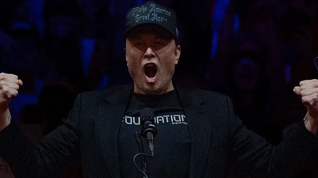 Elon Musk podpo�il Donalda Trumpa v prezidentsk� kampani.