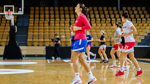 �esk� basketbalistky se chystaj� na kvalifika�n� duel s N�meckem, v pop�ed�...